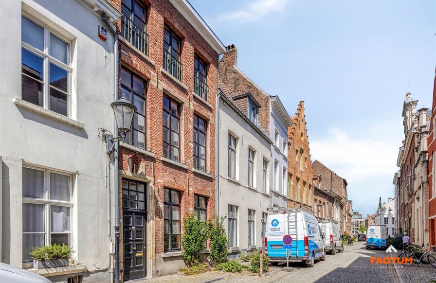 Karaktervolle woning te koop in MECHELEN