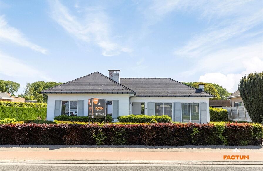 Villa te koop in HUMBEEK