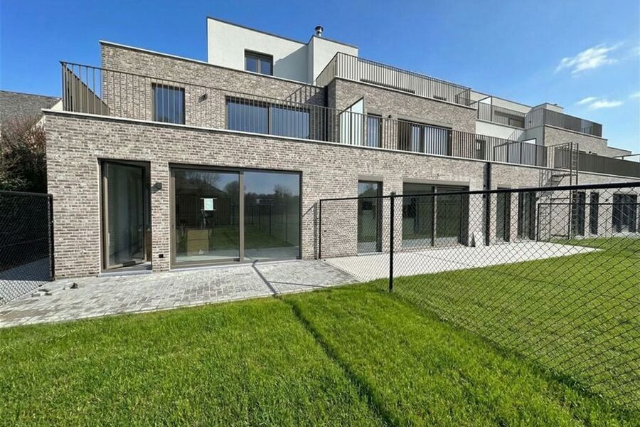 Appartement met tuin te huur in BONHEIDEN