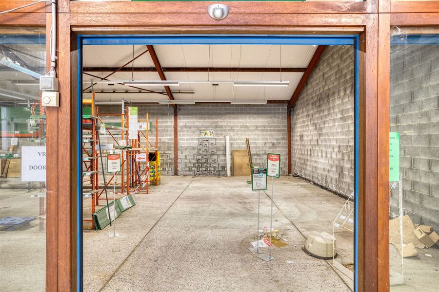 Commercieel te koop in MECHELEN