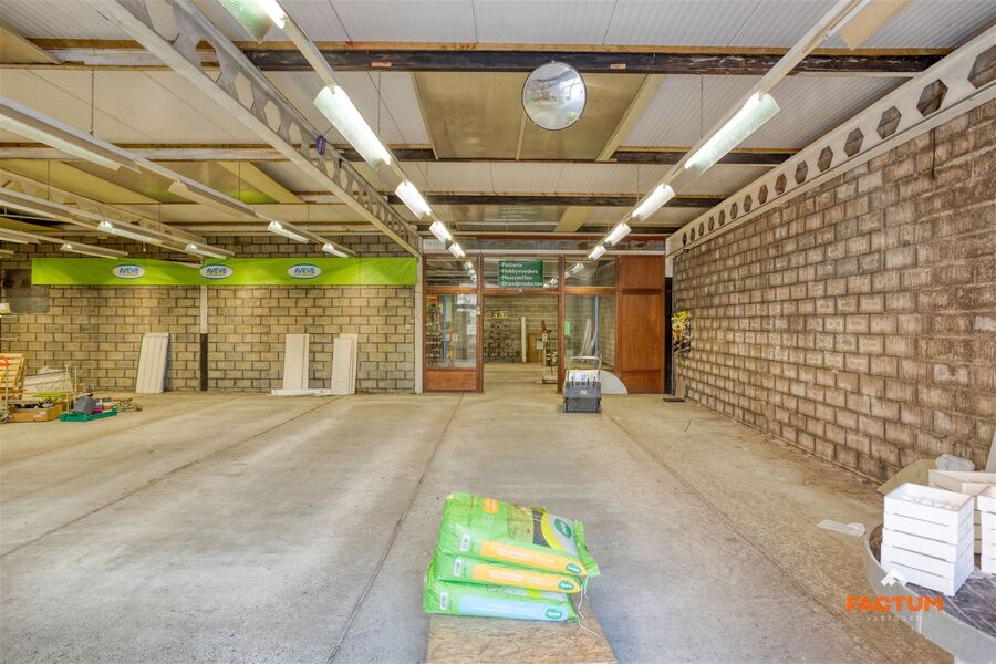 Commercieel te koop in MECHELEN