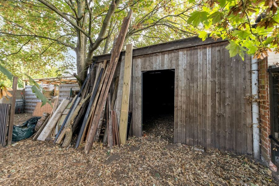 Handelspand met woonst te koop in HOFSTADE