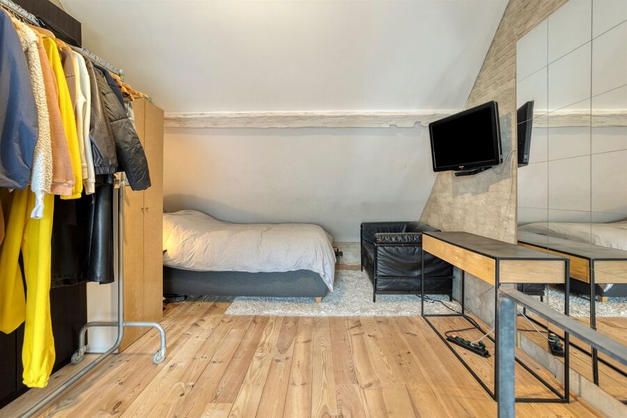 Handelspand met woonst te koop in MECHELEN