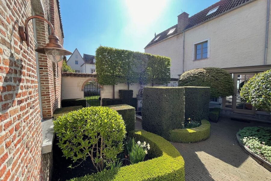 Karaktervolle woning te koop in MECHELEN