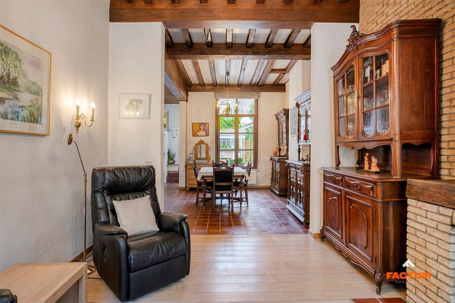 Karaktervolle woning te koop in MECHELEN