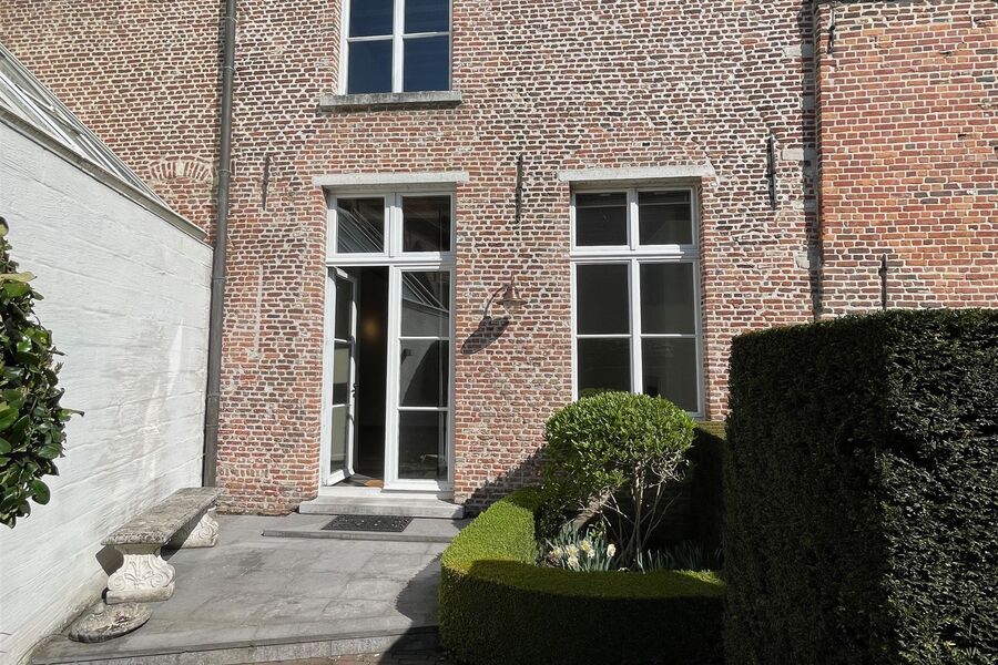 Karaktervolle woning te koop in MECHELEN