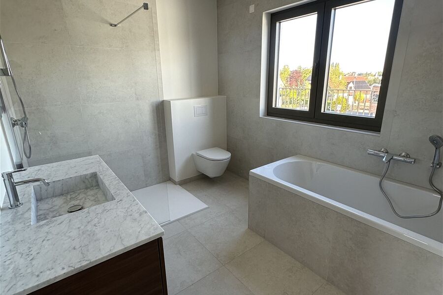 Penthouse te koop in BONHEIDEN