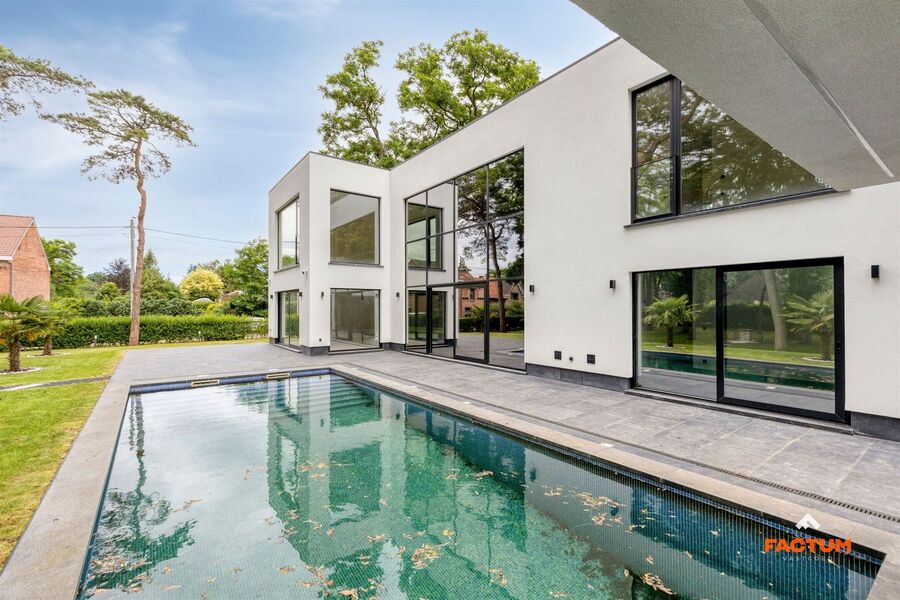 Villa te koop in BONHEIDEN