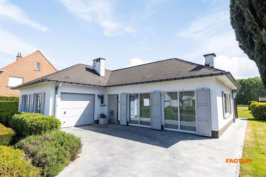 Villa te koop in HUMBEEK