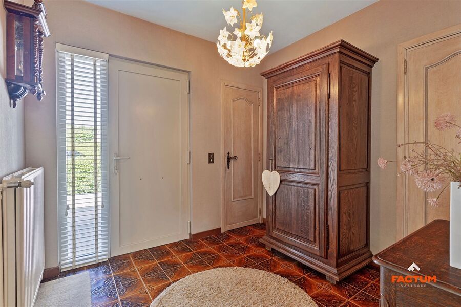 Villa te koop in HUMBEEK