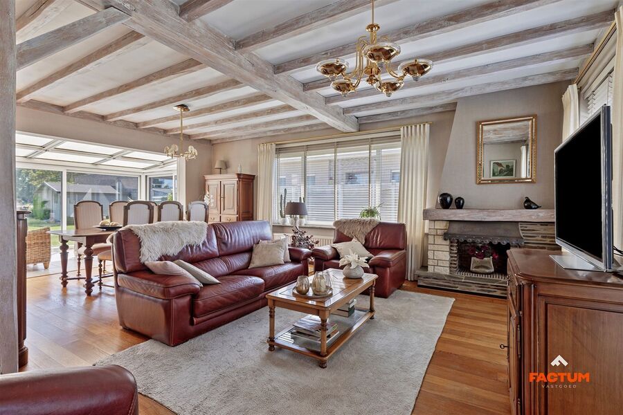 Villa te koop in HUMBEEK
