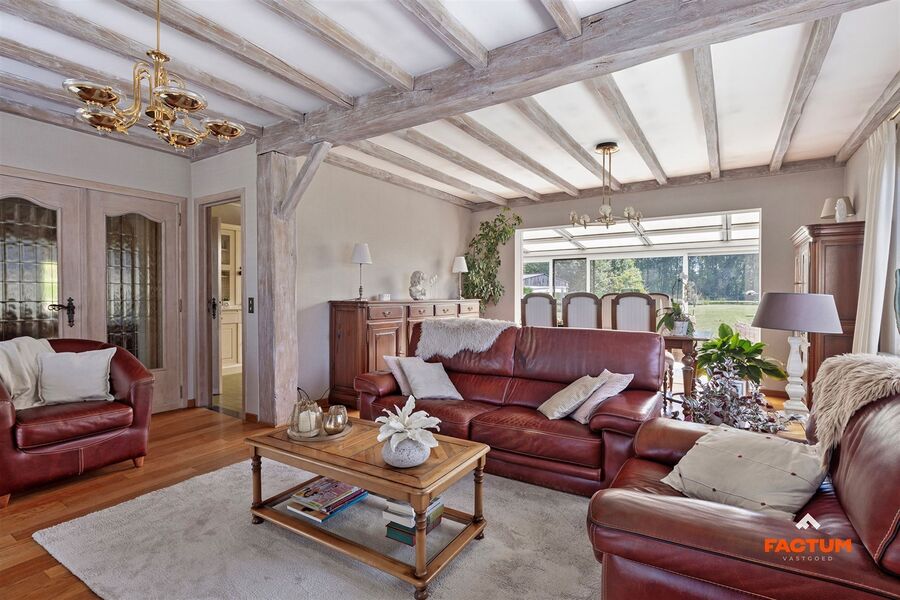 Villa te koop in HUMBEEK