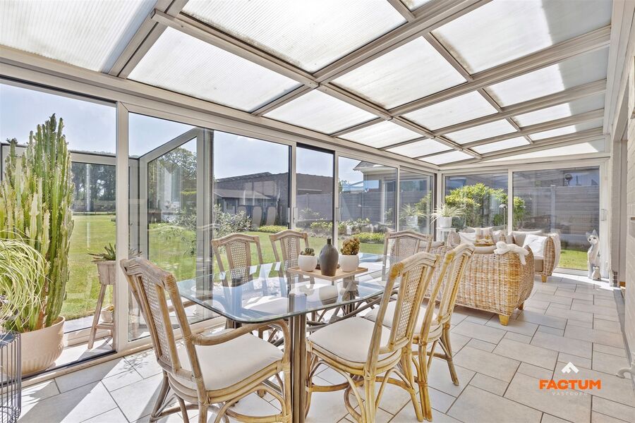 Villa te koop in HUMBEEK