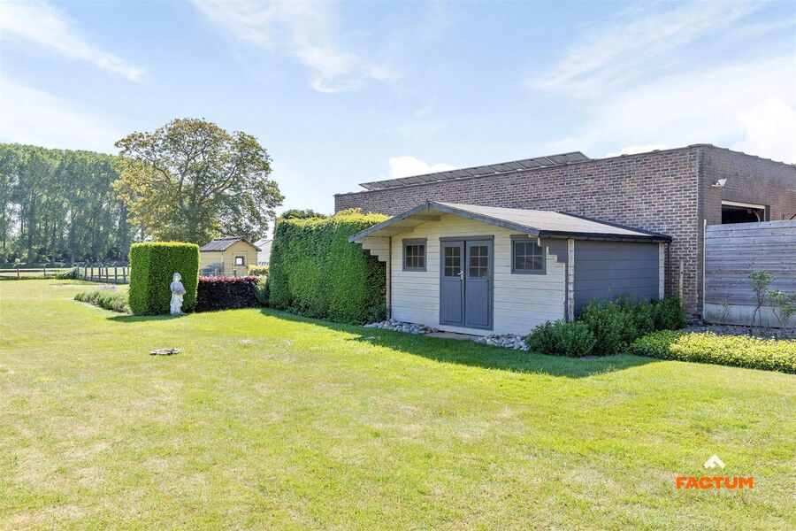 Villa te koop in HUMBEEK
