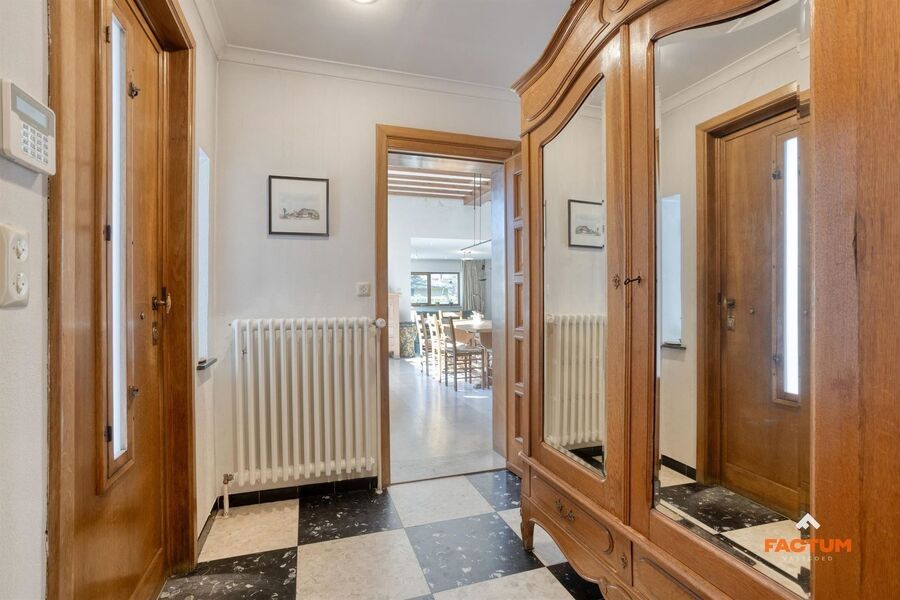 Villa te koop in RIJMENAM