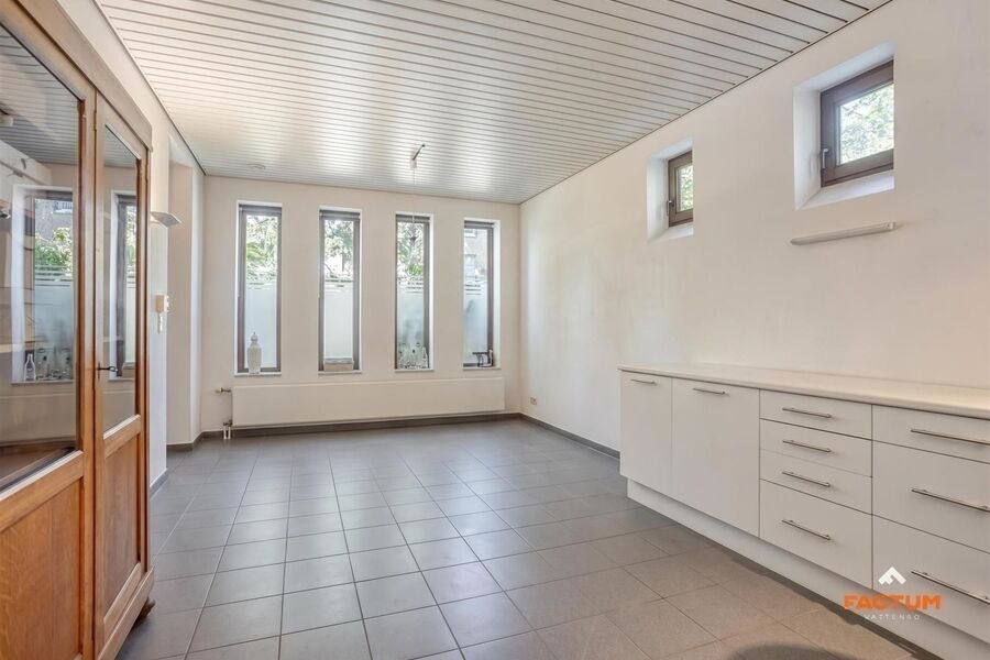 Villa te koop in RIJMENAM