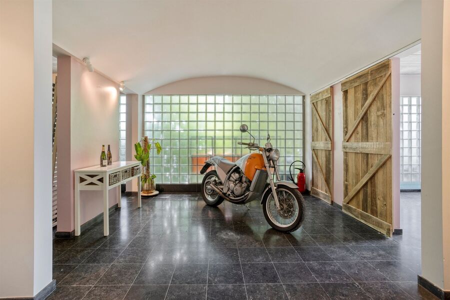Villa te koop in RIJMENAM