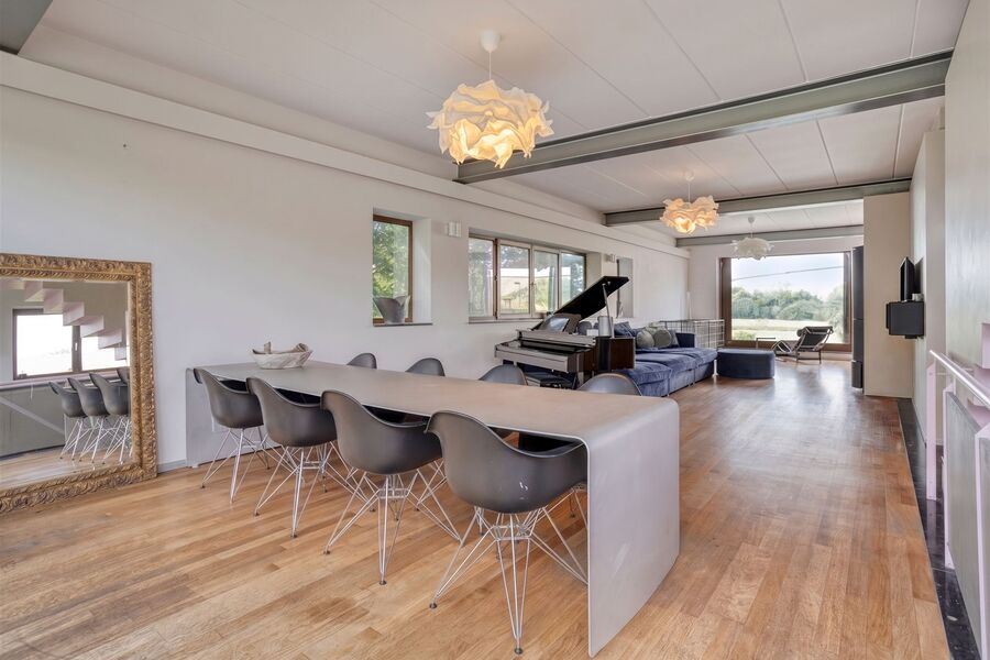Villa te koop in RIJMENAM