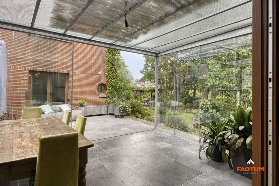 Villa te koop in WILLEBROEK