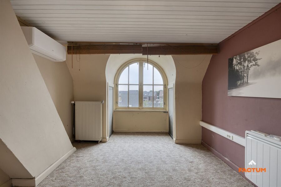 Villa te koop in WILLEBROEK